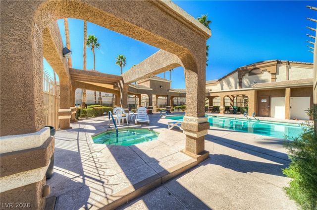 3660 Renovah Street 204, Las Vegas, NV 89129