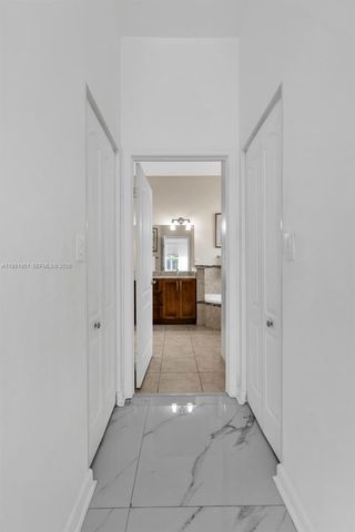 8974 SW 212th Ln, Cutler Bay, FL 33189