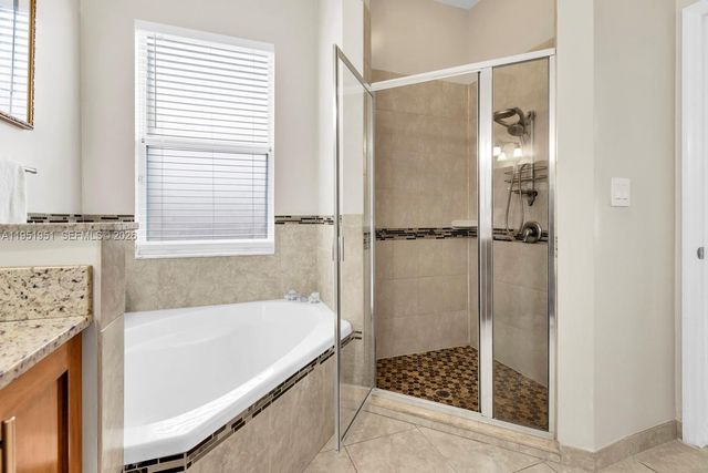 8974 SW 212th Ln, Cutler Bay, FL 33189