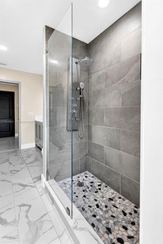 8974 SW 212th Ln, Cutler Bay, FL 33189