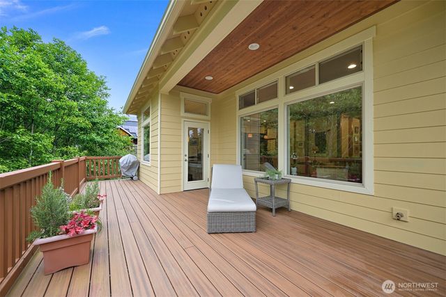 1910 40th Street, Bellingham, WA 98229