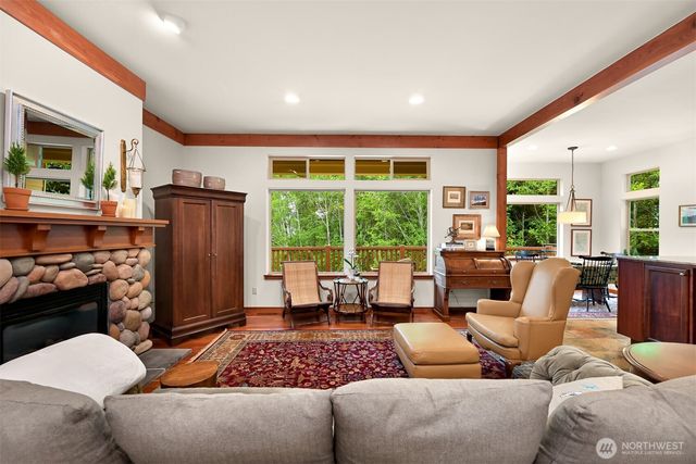 1910 40th Street, Bellingham, WA 98229