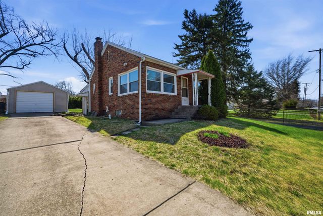 584 ROOSEVELT Street, Creve Coeur, IL 61610