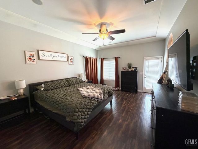 12810 Oahu Lane, Bakersfield, CA 93312