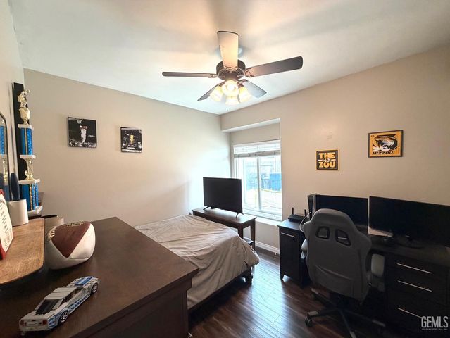 12810 Oahu Lane, Bakersfield, CA 93312