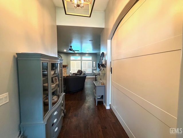 12810 Oahu Lane, Bakersfield, CA 93312