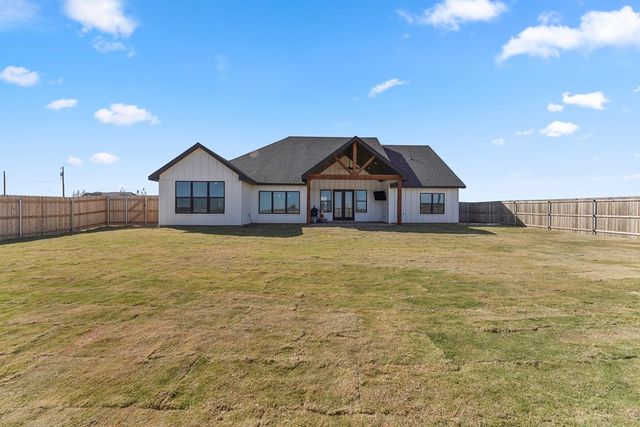 2501 County Rd 1041, Stanton, TX 79782