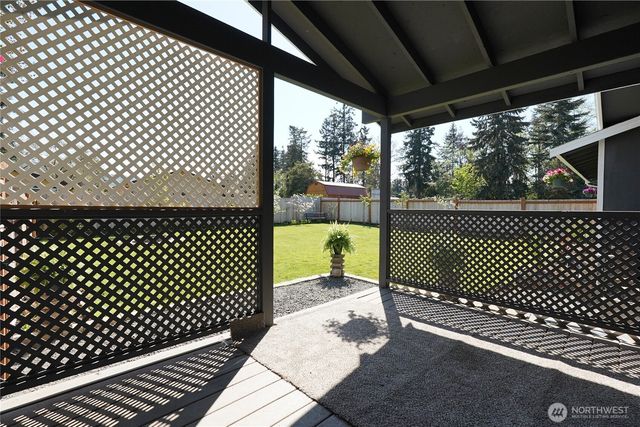 31 Gillis Avenue, Sequim, WA 98382