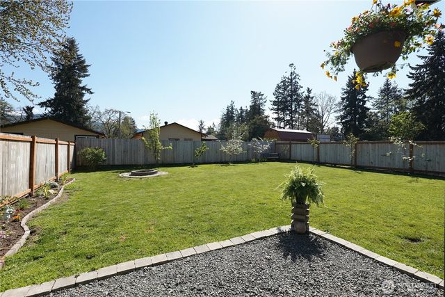 31 Gillis Avenue, Sequim, WA 98382