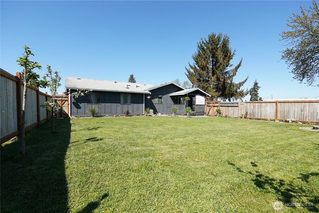 31 Gillis Avenue, Sequim, WA 98382