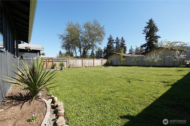 31 Gillis Avenue, Sequim, WA 98382