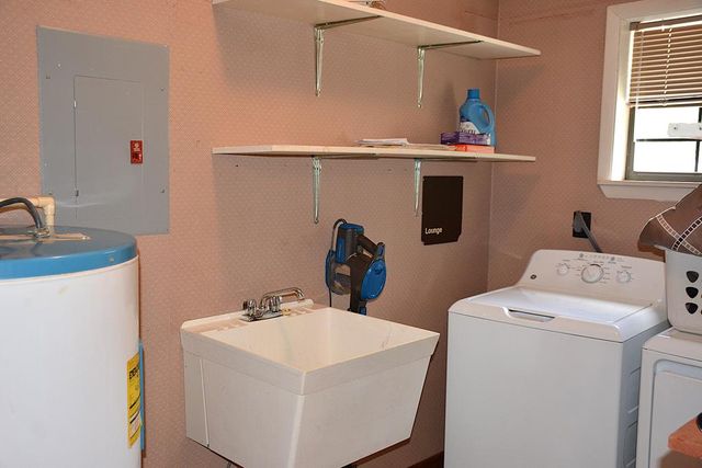 27490 Donnie Harrelson Lane, Andalusia, AL 36421