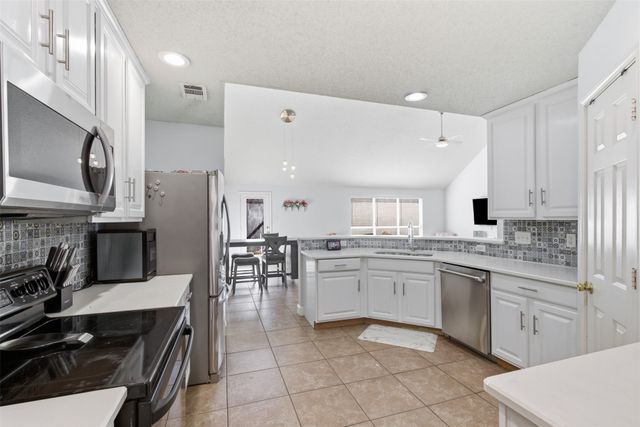 4925 Sunset Ridge Drive, Fort Worth, TX 76123