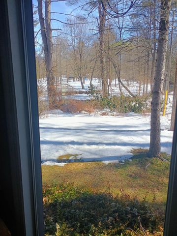 40 Brookside Dr Unit 8, Brattleboro, VT 05301