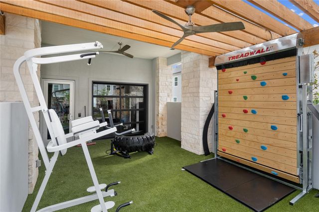 28325-207 Birnham Woods Drive, Spring, TX 77386