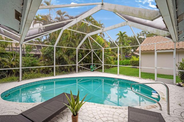 12499 Classic Drive, Coral Springs, FL 33071