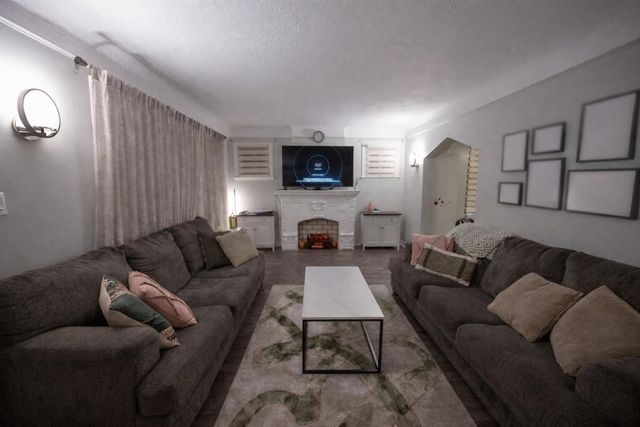 5700 Appoline Street, Dearborn, MI 48126