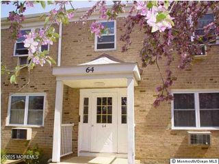 64 Manchester Court, B, Freehold, NJ 07728