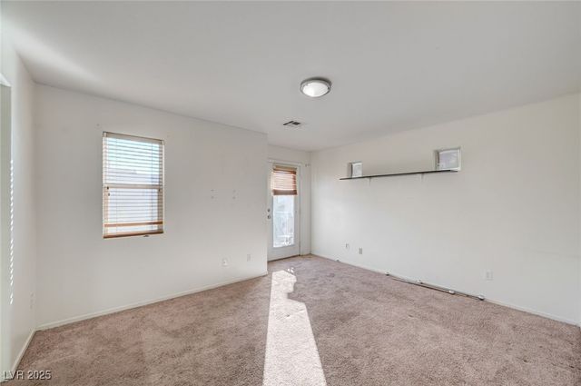 6946 Graceful Cloud Avenue, Henderson, NV 89011