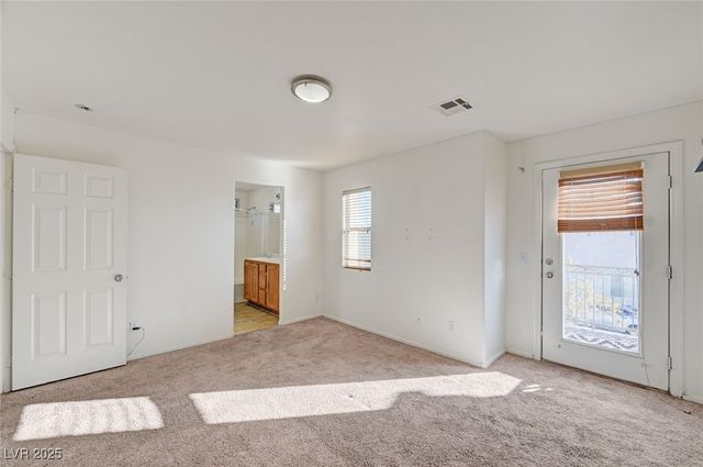 6946 Graceful Cloud Avenue, Henderson, NV 89011