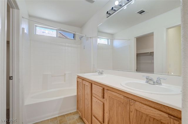 6946 Graceful Cloud Avenue, Henderson, NV 89011