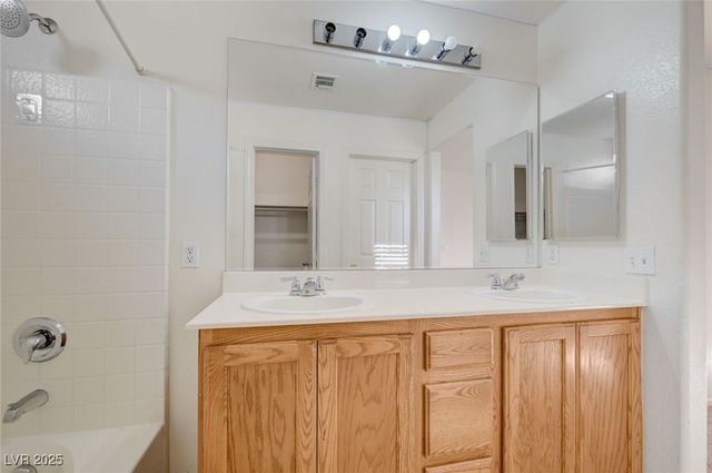 6946 Graceful Cloud Avenue, Henderson, NV 89011