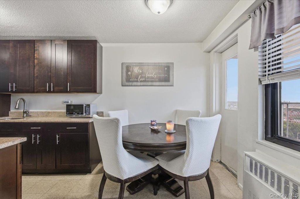 920 Metcalf Avenue 19A, Bronx, NY 10473 — photo 4