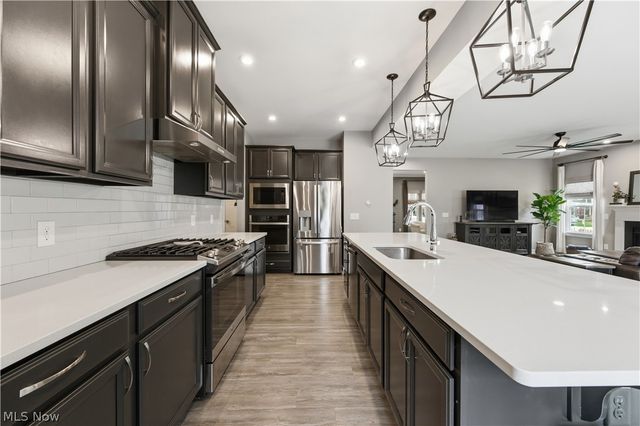 3402 Sandgate Street NW, North Canton, OH 44720