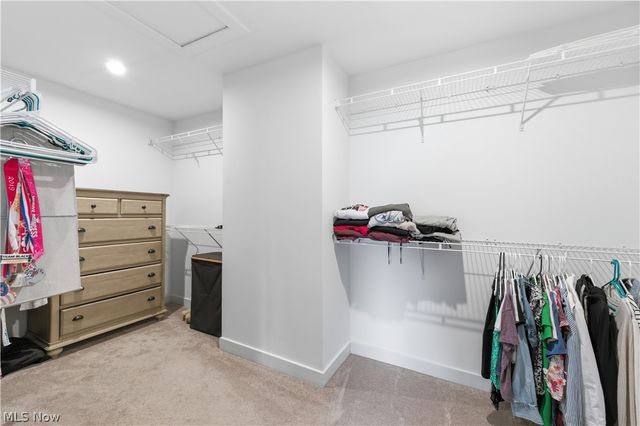 3402 Sandgate Street NW, North Canton, OH 44720