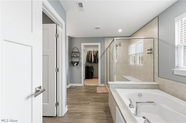 3402 Sandgate Street NW, North Canton, OH 44720