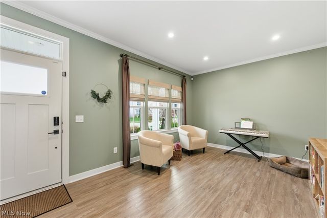 3402 Sandgate Street NW, North Canton, OH 44720