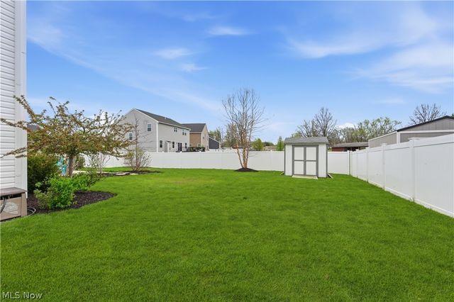 3402 Sandgate Street NW, North Canton, OH 44720