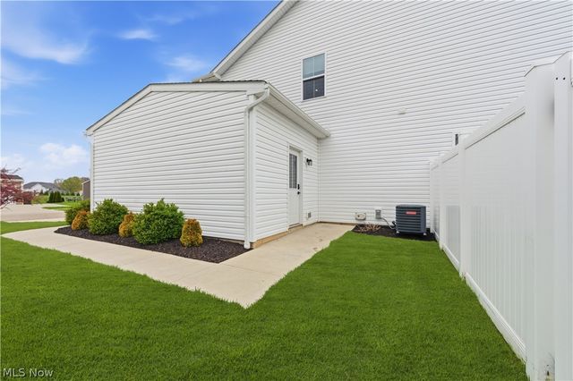 3402 Sandgate Street NW, North Canton, OH 44720