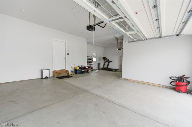 3402 Sandgate Street NW, North Canton, OH 44720