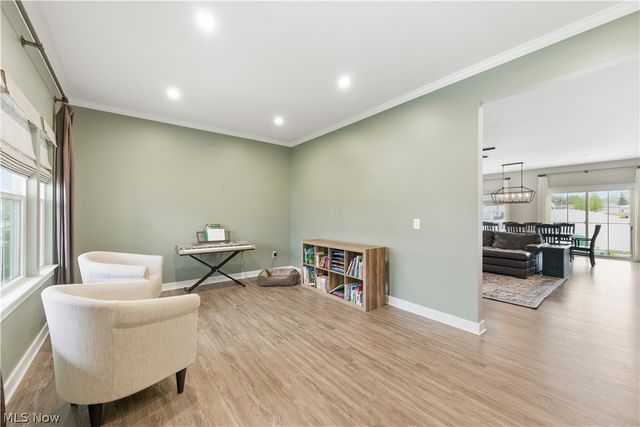 3402 Sandgate Street NW, North Canton, OH 44720