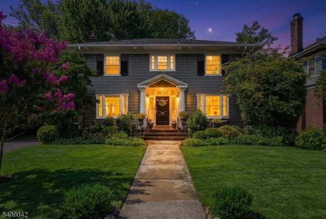 33 Warren Ct, South Orange Village Twp., NJ 07079