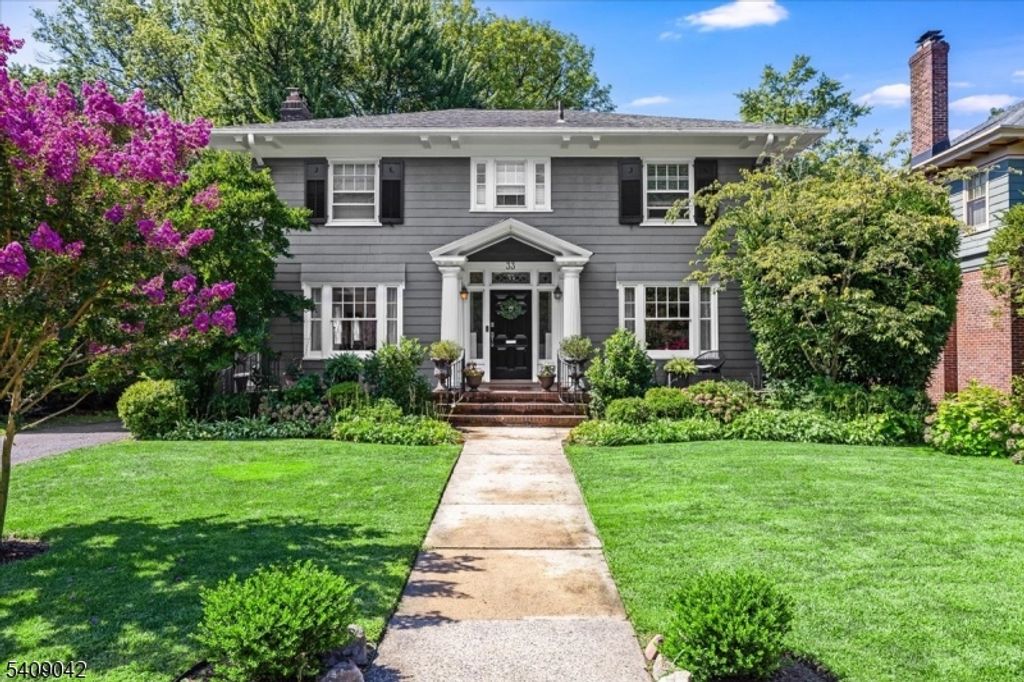 33 Warren Ct, South Orange Village Twp., NJ 07079