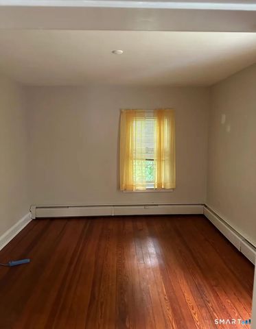 178 Peach Orchard Road, Waterbury, CT 06706