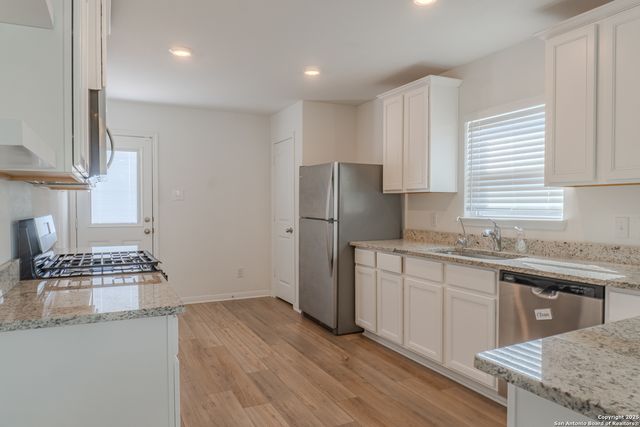 12114 Luckey Villa, San Antonio, TX 78252