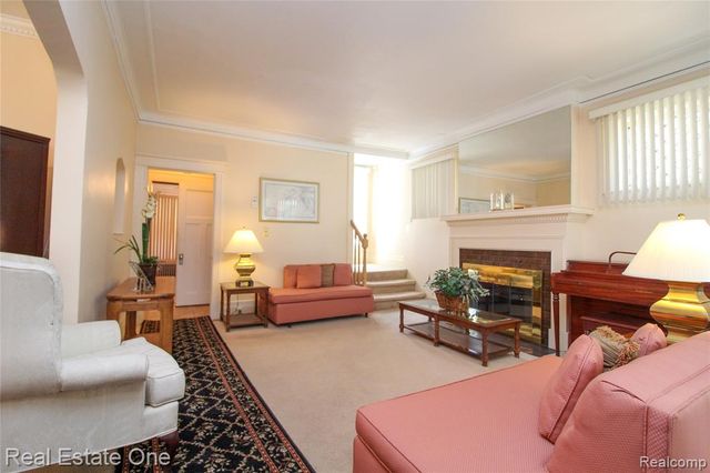 118 Massachusetts Street, Highland Park, MI 48203