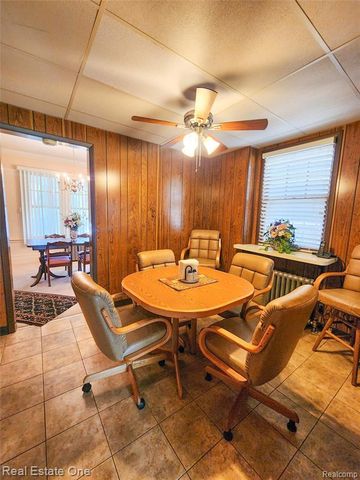 118 Massachusetts Street, Highland Park, MI 48203