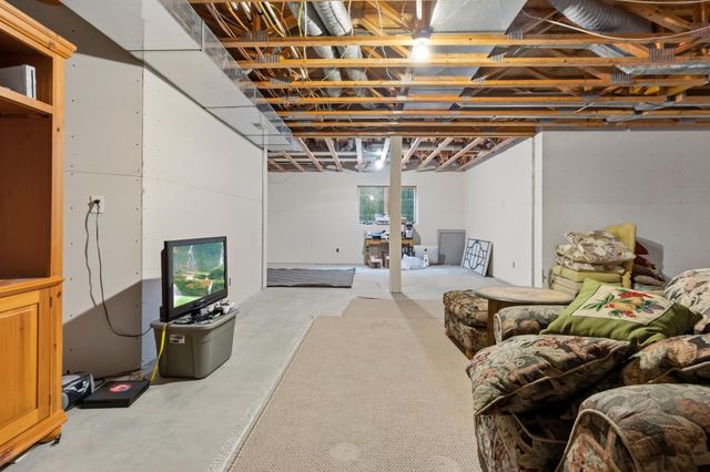 2002 Hazel Hill Road SE, Alexandria, MN 56308