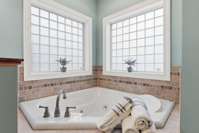 2002 Hazel Hill Road SE, Alexandria, MN 56308