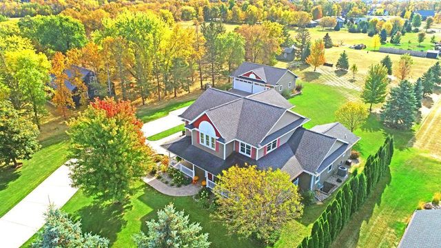 2002 Hazel Hill Road SE, Alexandria, MN 56308