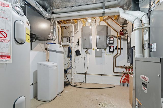 2002 Hazel Hill Road SE, Alexandria, MN 56308