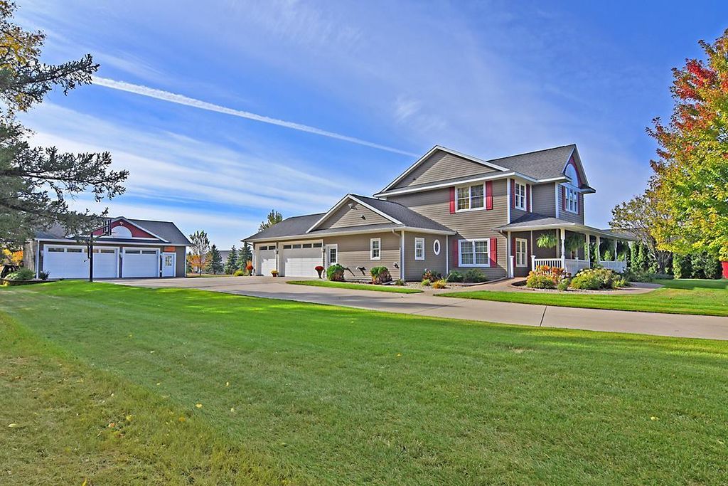 2002 Hazel Hill Road SE, Alexandria, MN 56308