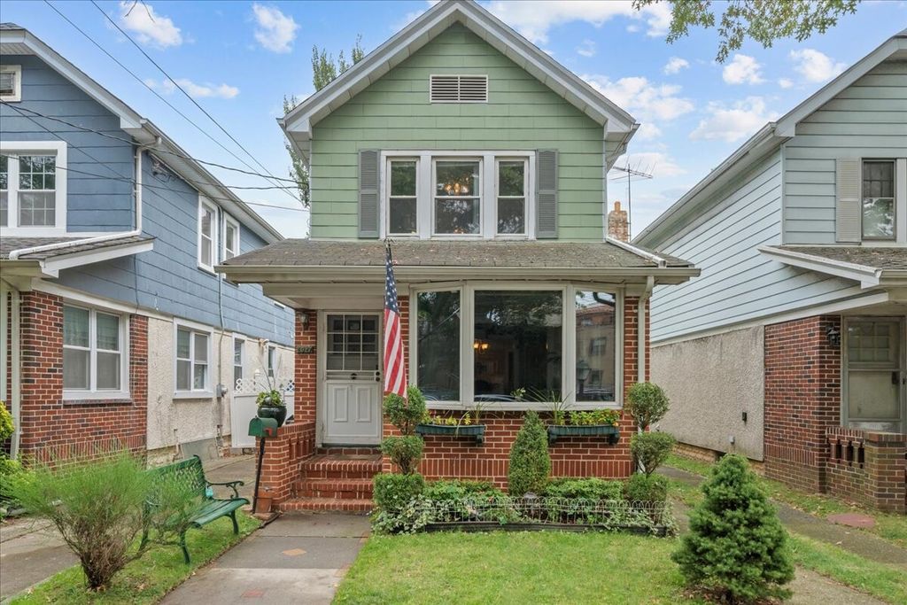 1927 BATCHELDER Street, New York City, NY 11229