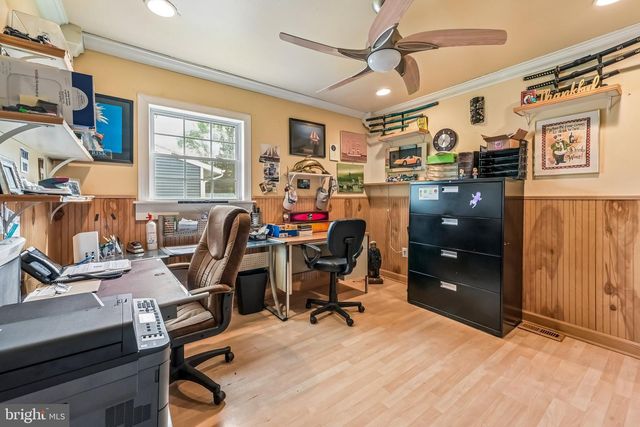 19 BARCLAY DRIVE, Turnersville, NJ 08012