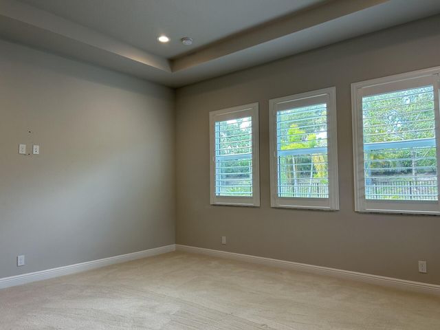 9268 Crestview Circle, Palm Beach Gardens, FL 33412
