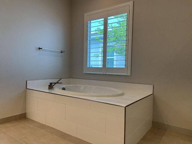 9268 Crestview Circle, Palm Beach Gardens, FL 33412